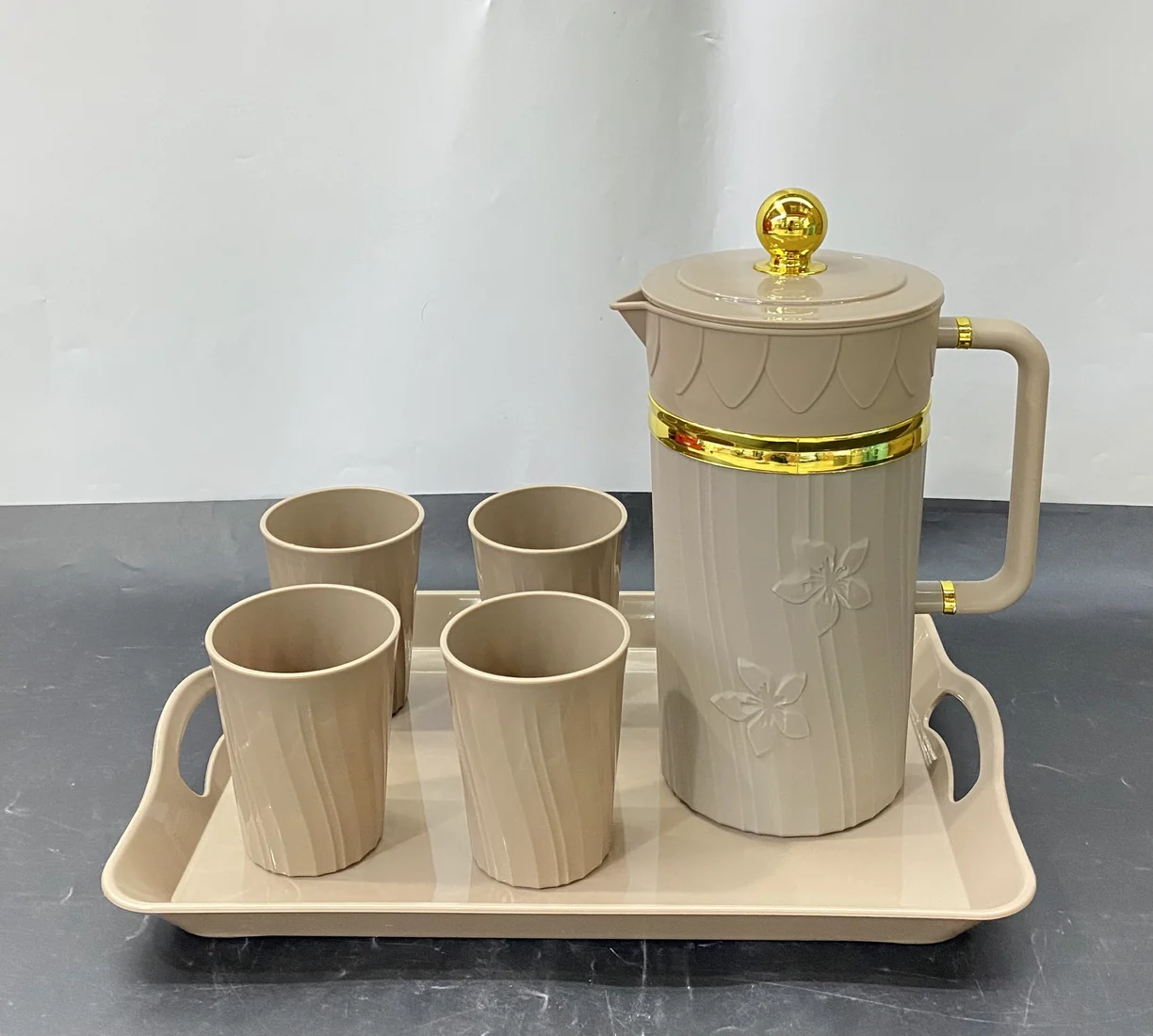 雾灰金边水壶杯具套装
